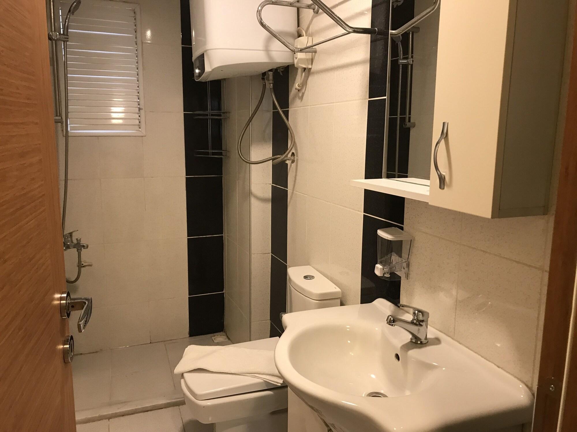 Historial Hotel Istanbul Bagian luar foto
