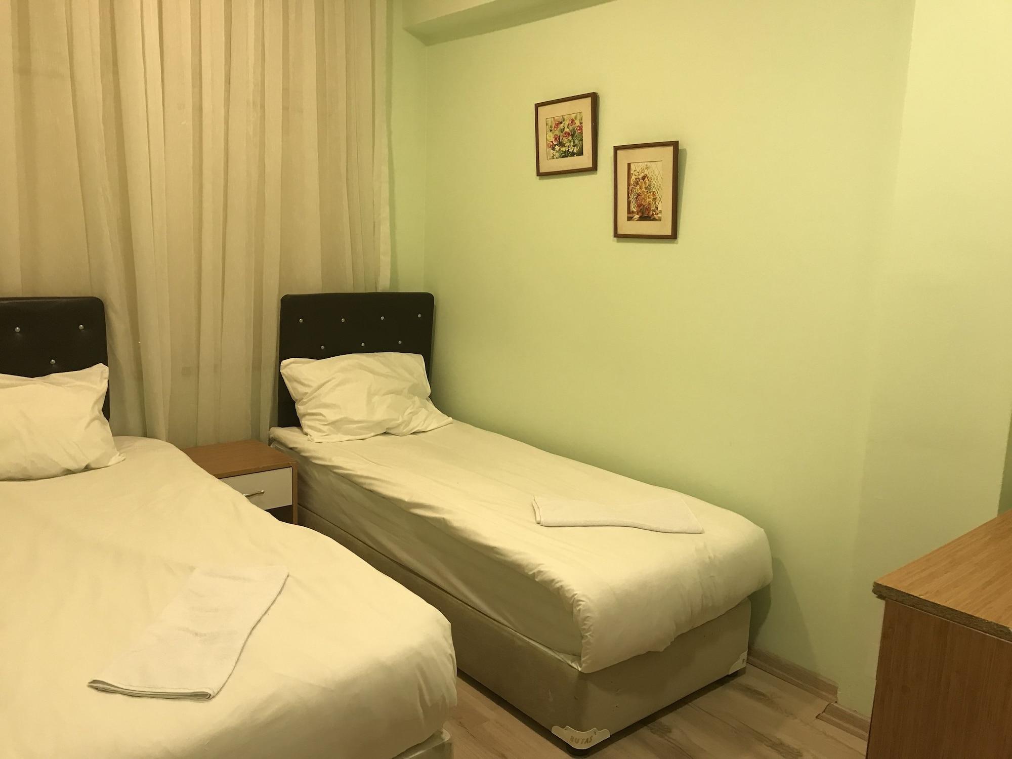 Historial Hotel Istanbul Bagian luar foto