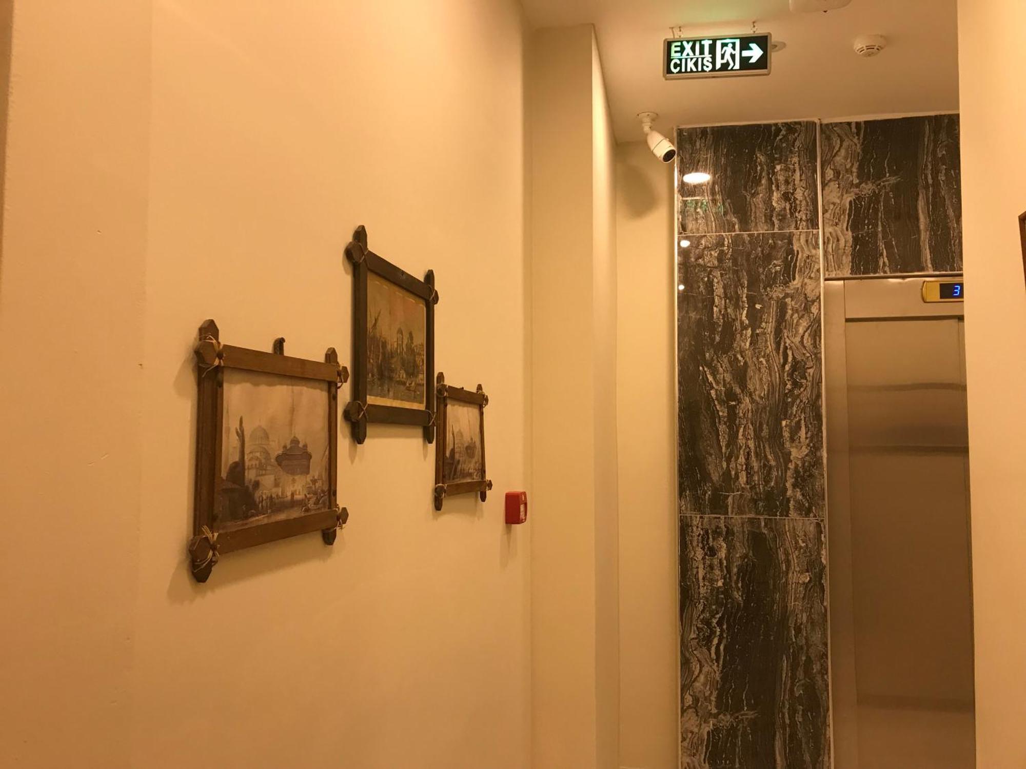 Historial Hotel Istanbul Bagian luar foto