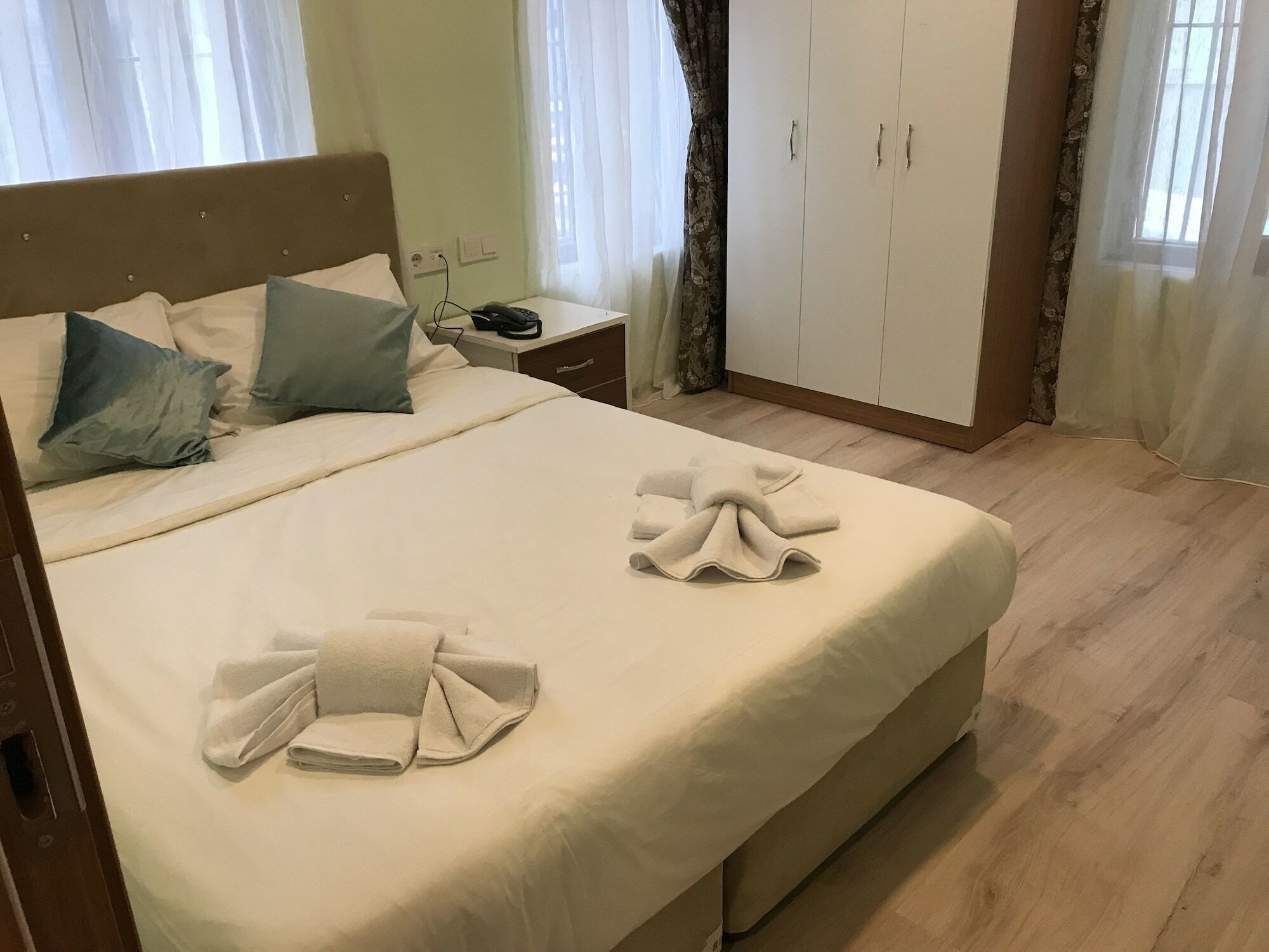 Historial Hotel Istanbul Bagian luar foto