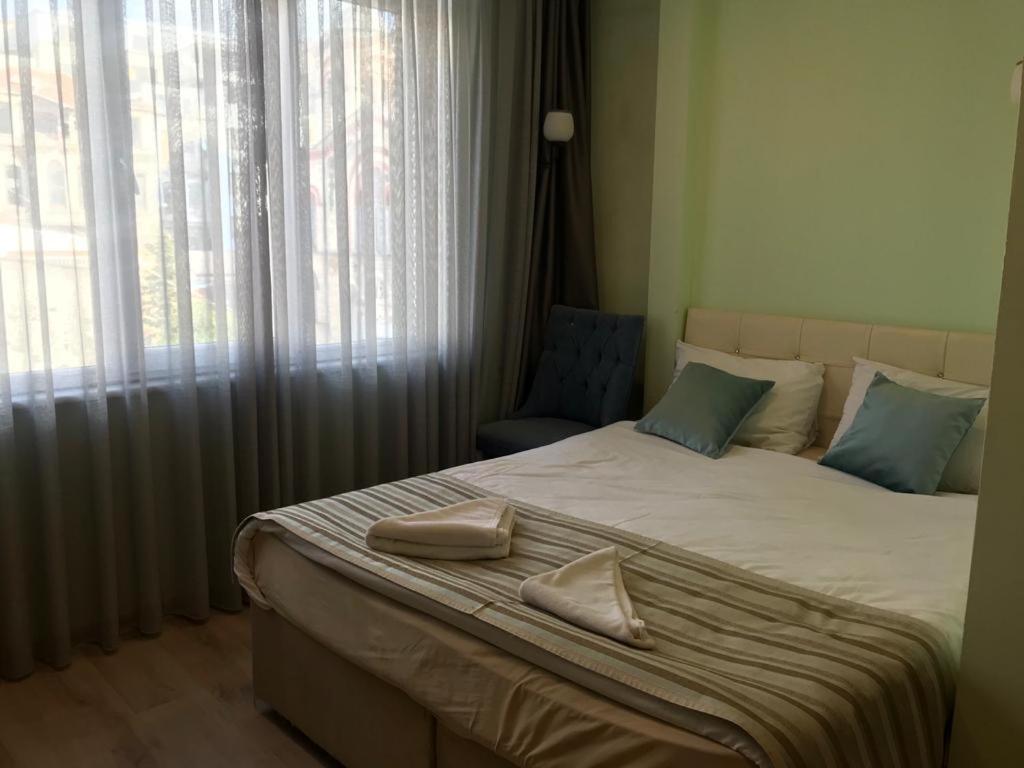 Historial Hotel Istanbul Bagian luar foto
