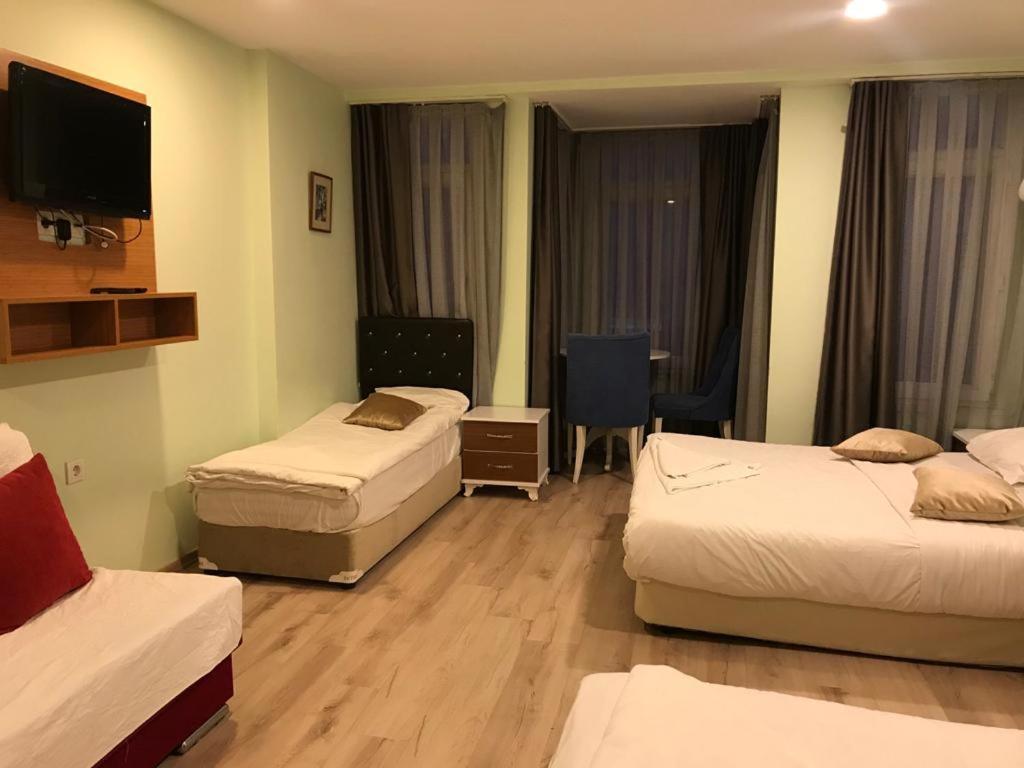 Historial Hotel Istanbul Bagian luar foto
